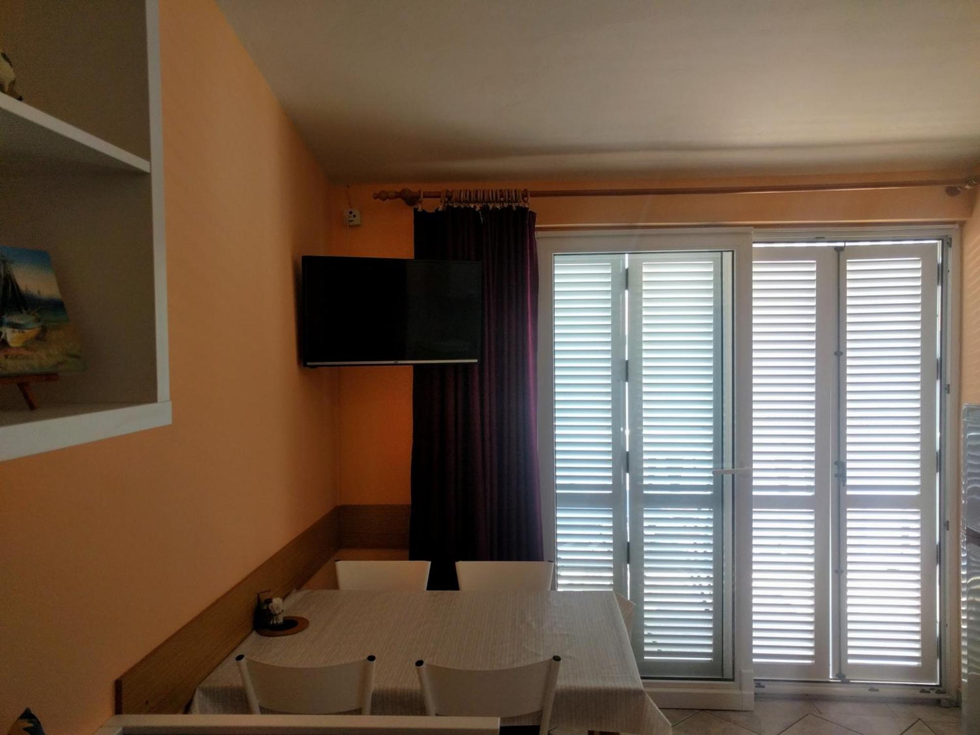 Bosi I Goli Starigrad Paklenica Exterior foto